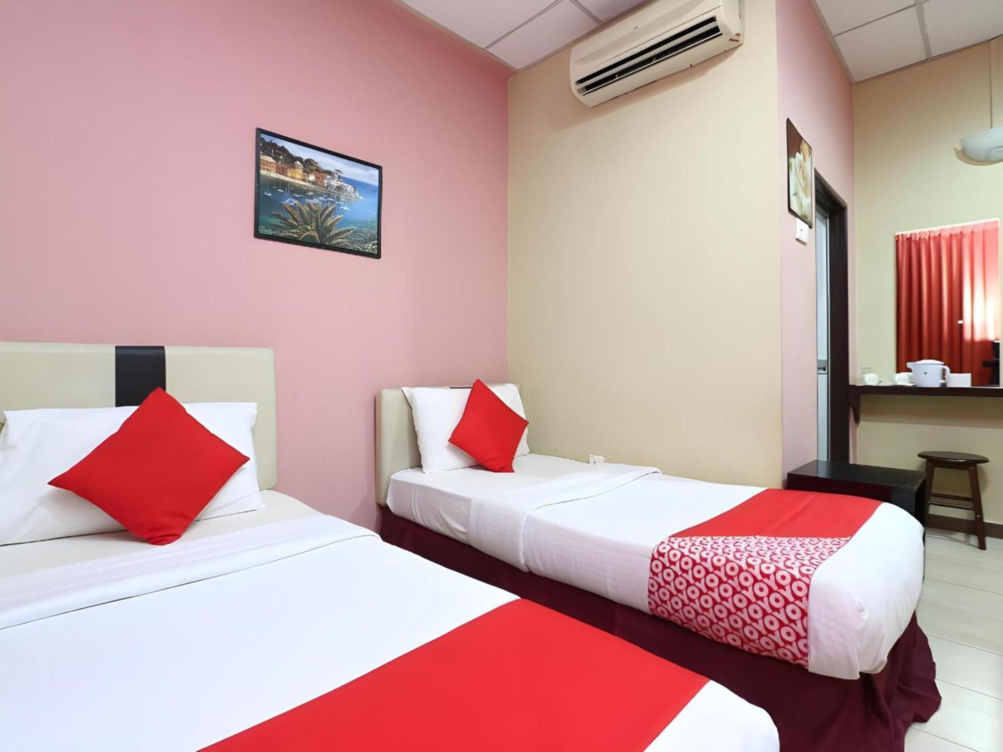 Destiny Riverside Hotel Kota Bharu Buitenkant foto
