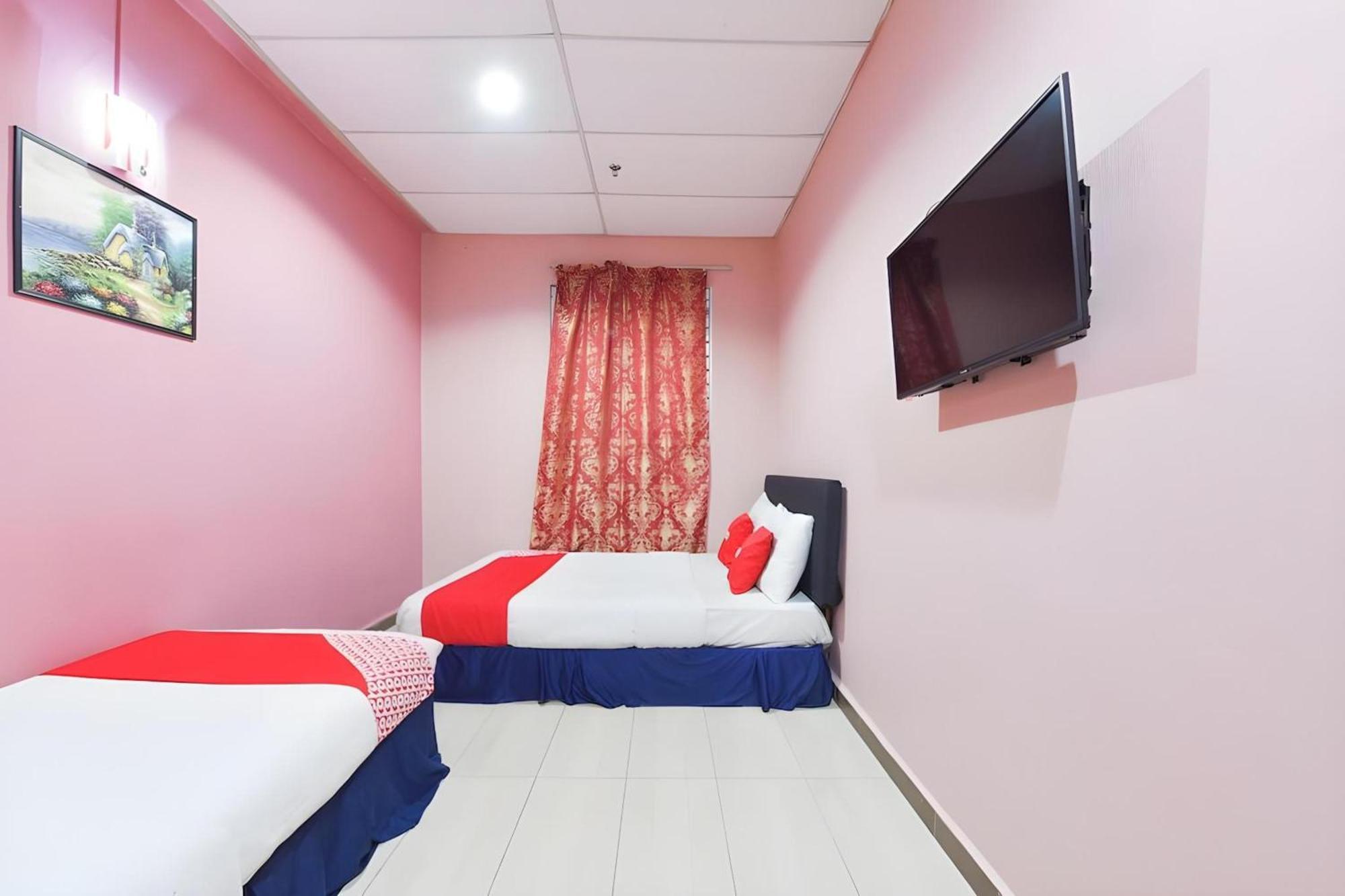 Destiny Riverside Hotel Kota Bharu Buitenkant foto