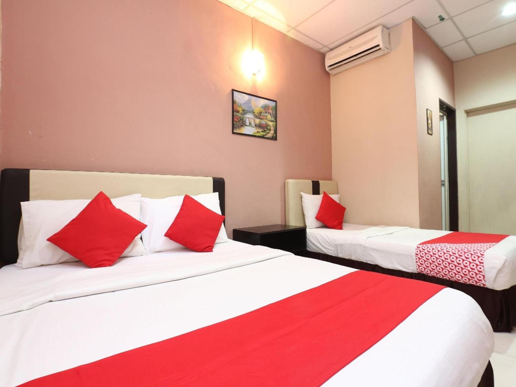 Destiny Riverside Hotel Kota Bharu Buitenkant foto