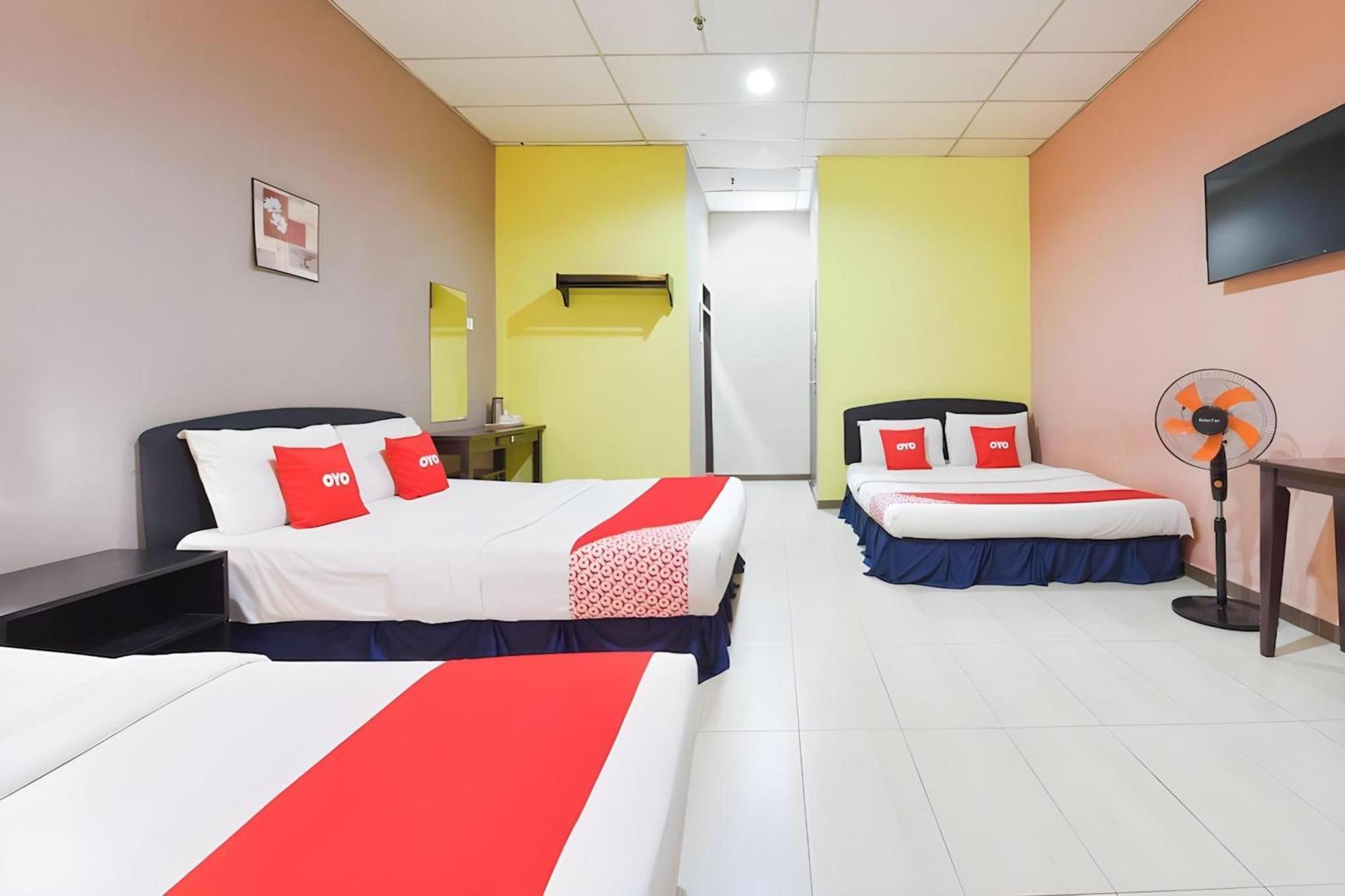 Destiny Riverside Hotel Kota Bharu Buitenkant foto