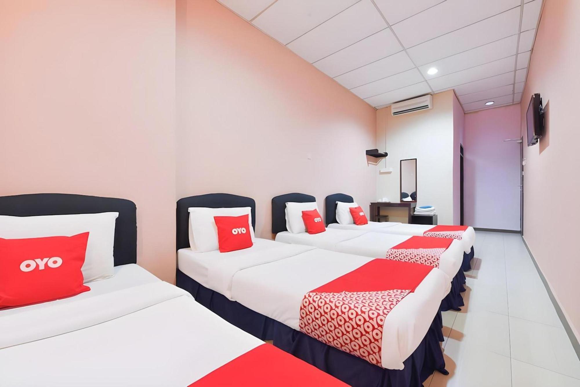 Destiny Riverside Hotel Kota Bharu Buitenkant foto