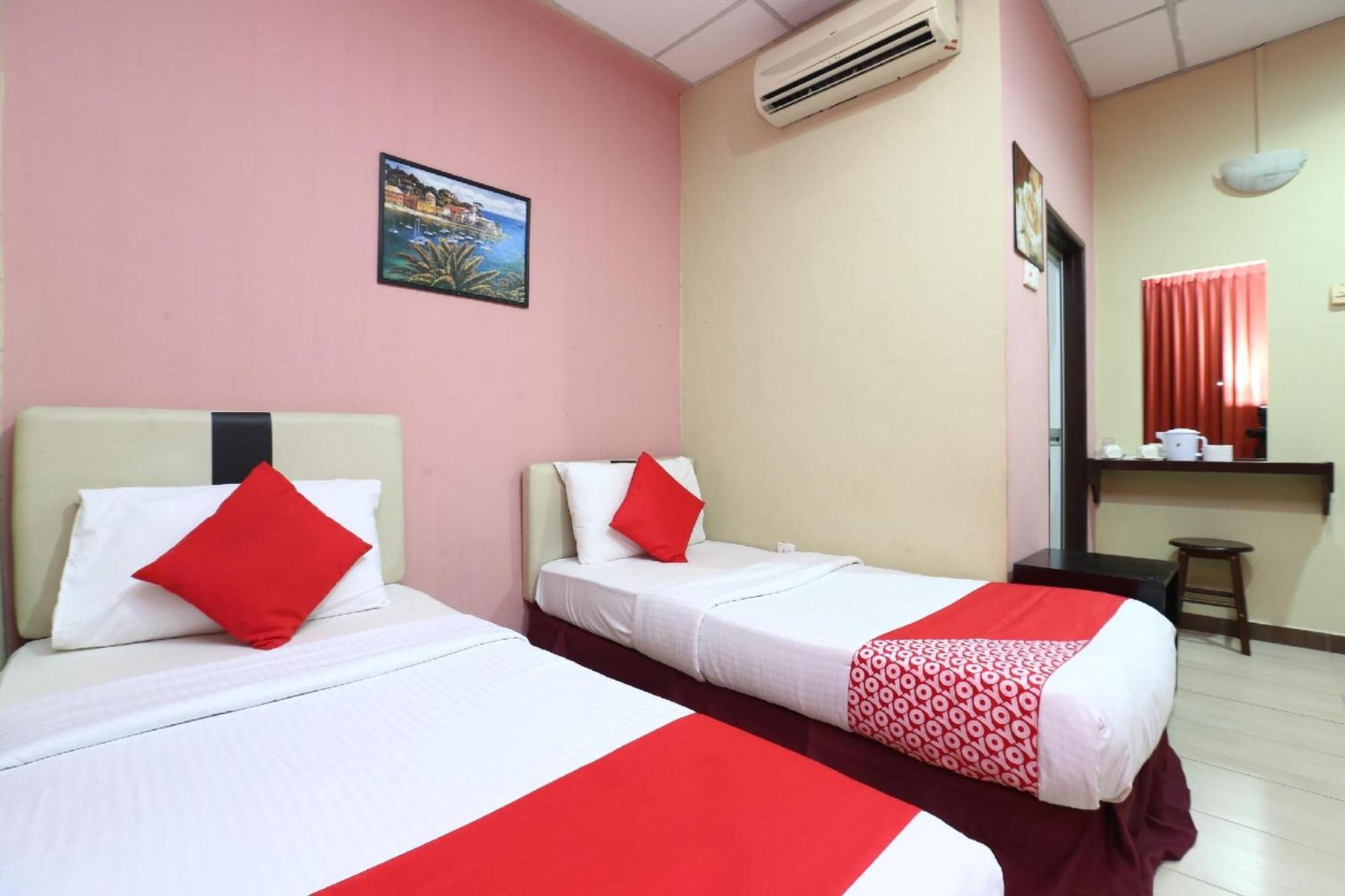 Destiny Riverside Hotel Kota Bharu Buitenkant foto