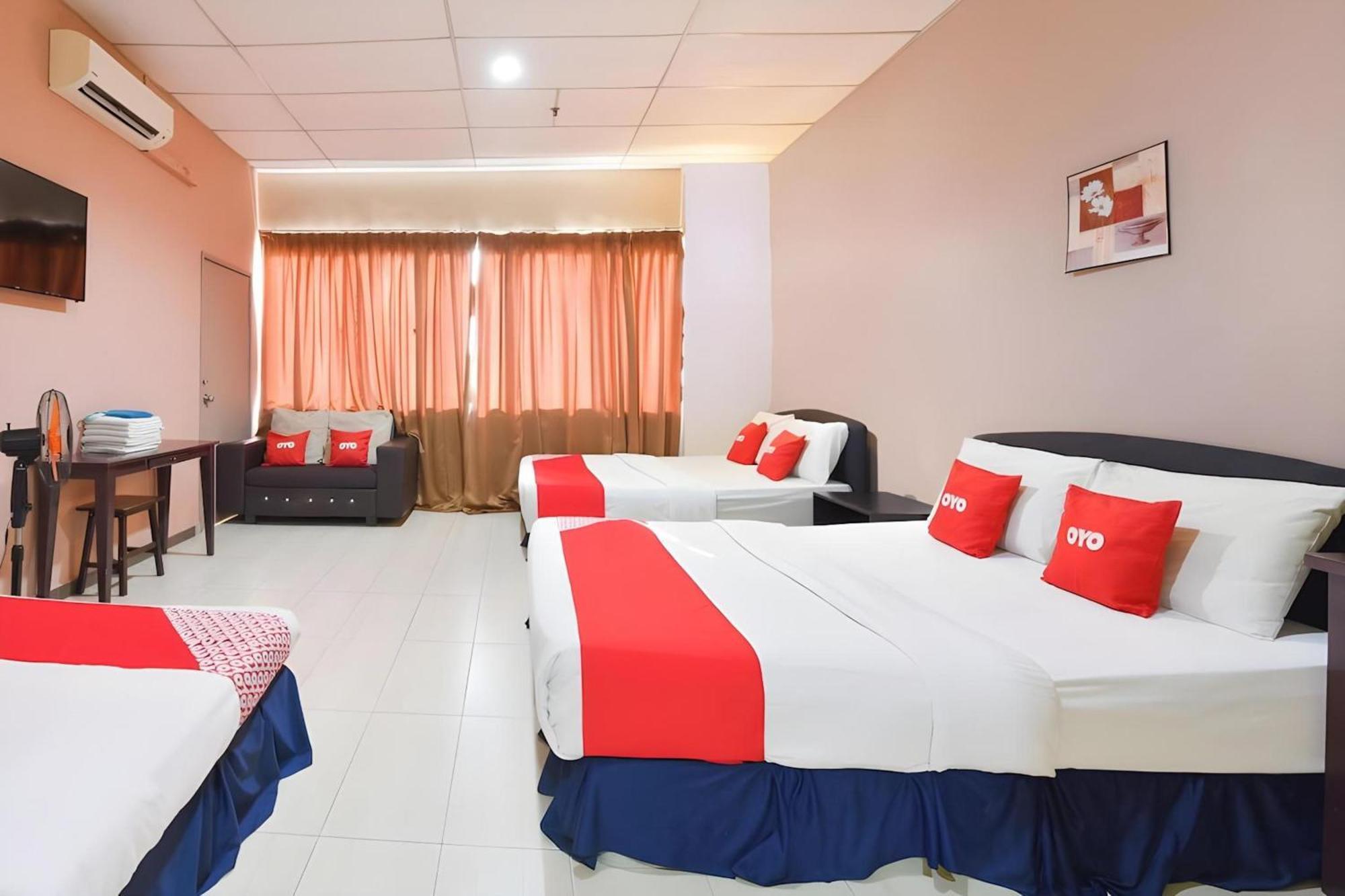 Destiny Riverside Hotel Kota Bharu Buitenkant foto