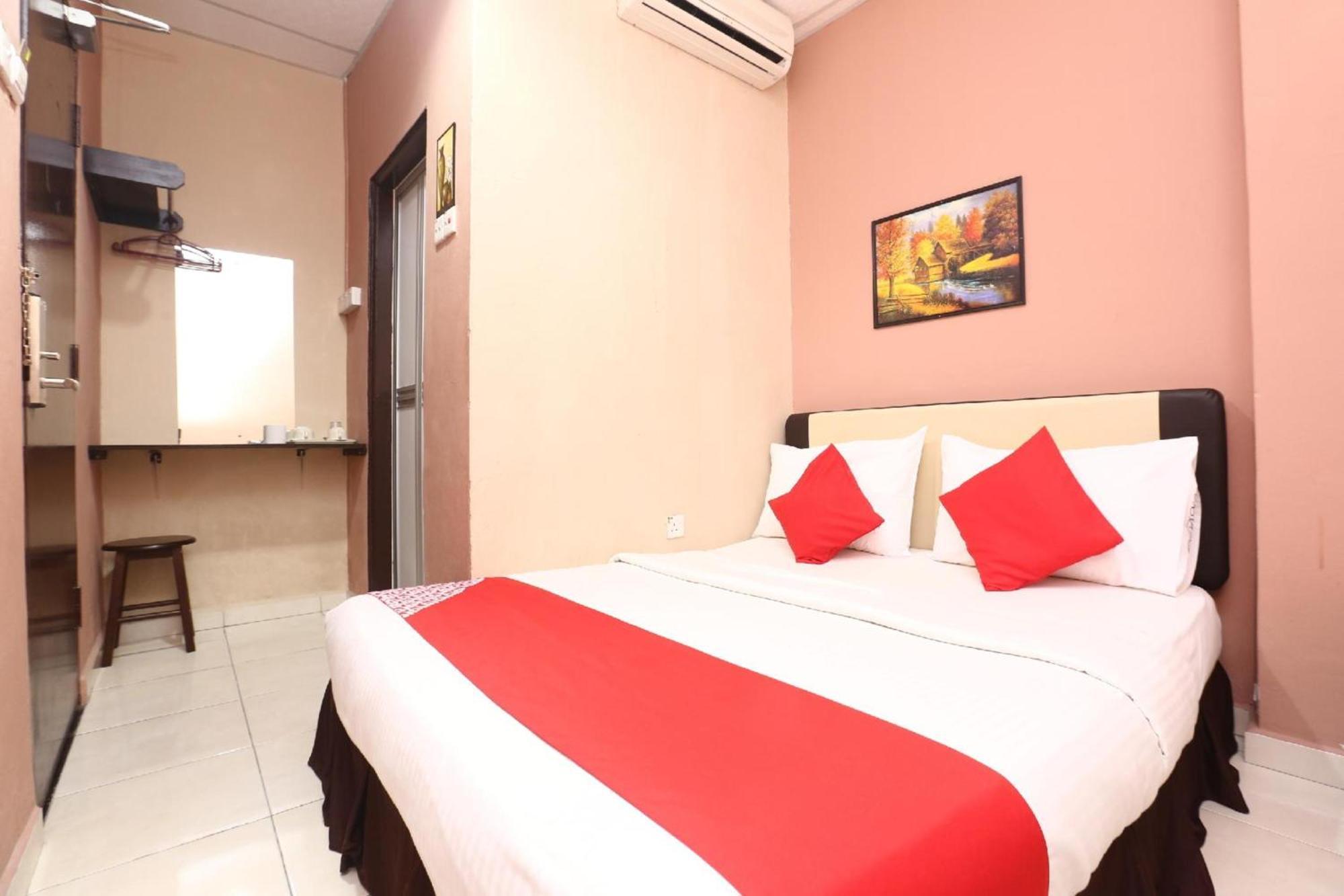 Destiny Riverside Hotel Kota Bharu Buitenkant foto